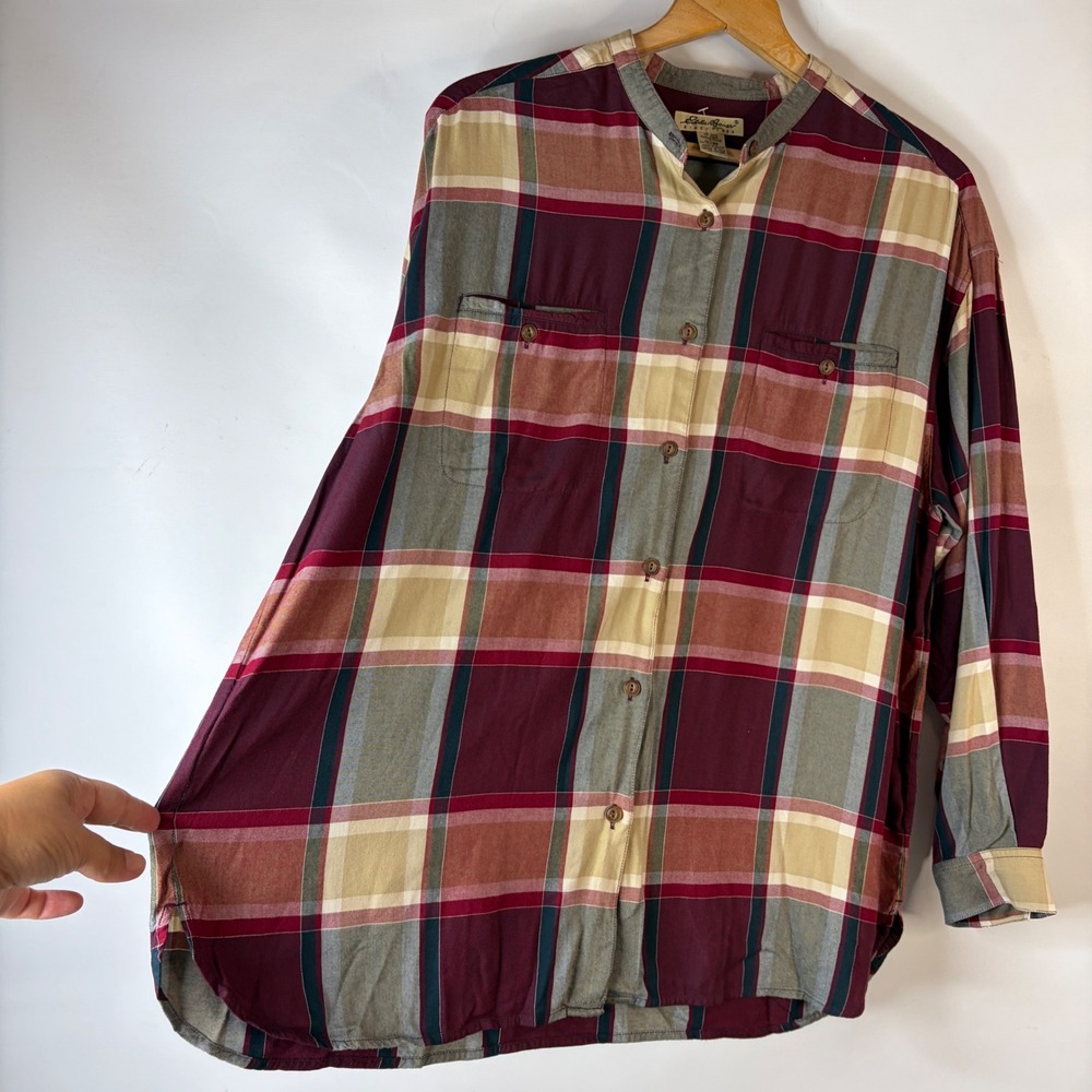 Eddie Bauer Plaid Shirt Women XL Burgundy Tan Band Collar Rayon Long Sleeve - Picture 4 of 7
